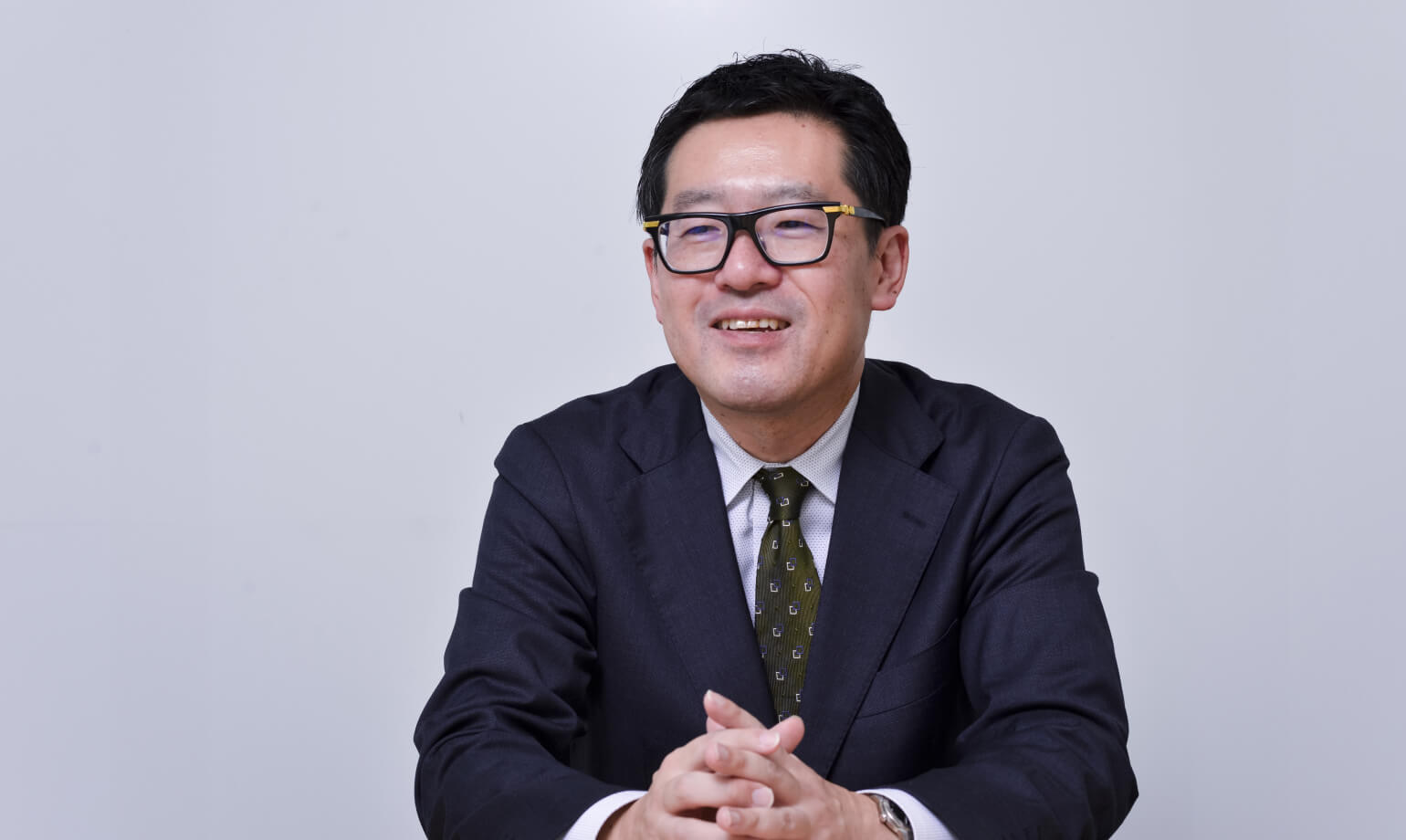 入社動機 取得した『社会保険労務士』資格を活かせる道を探して。