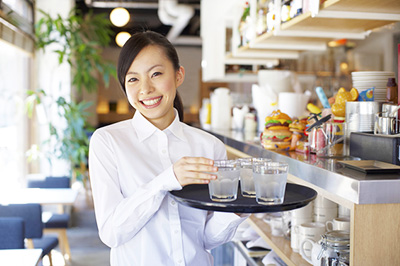 ホテル・レストランの飲食部門、販売職を中心に、営業職・事務職などのお仕事を紹介しています。